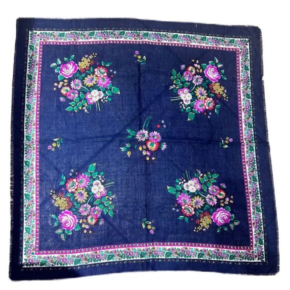 VINTAGE Challis by Berkshire Medallion Floral navy fringe Scarf MADE IN JAPAN - Picture 1 of 4